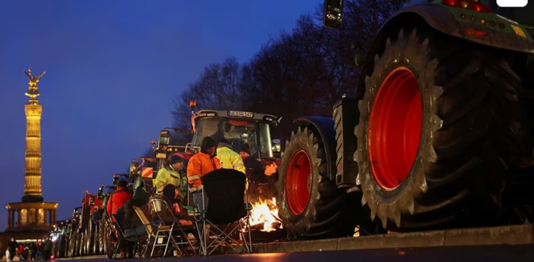 tractors-berlin-farmers'-protest