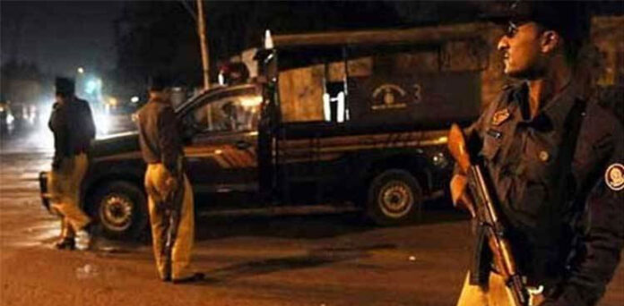 Karachi, Two killed, five injured, separate firing incidents