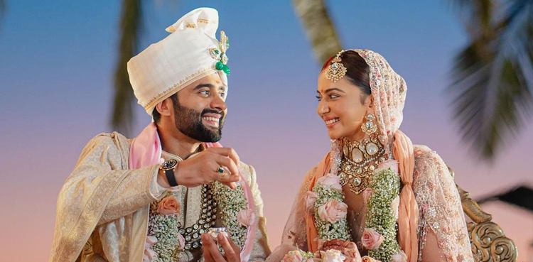 rakul preet singh, rakul preet singh, jackky bhagnani, rakul preet singh wedding, rakul preet singh husband, jackky bhagnani wedding, jackky bhagnani wife, rakul preet singh and jackky bhagnani wedding, rakul preet singh and jackky bhagnani wedding pictures, wedding pictues, viral, pictures, viral pictures,