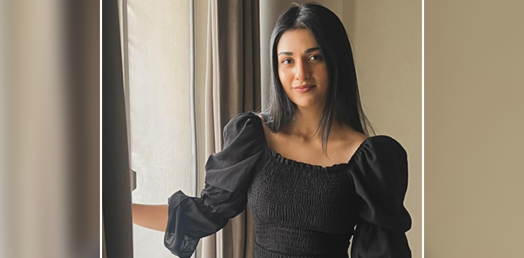 sarah khan, sarah khan pictures, sarah khan dramas, sarah khan drama, sarah khan movies, sarah khan movie, sarah khan films, sarah khan film, sarah khan husband, viral, pictures, viral pictures,