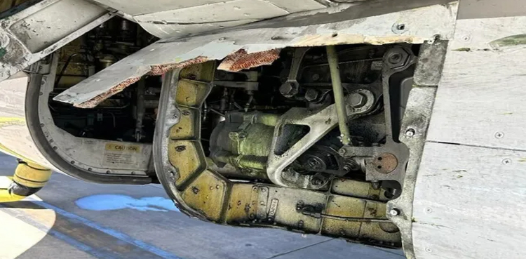 Plane loses panel, mid-flight, Boeing mishap