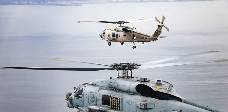 Japan-navy-helicopters-crash