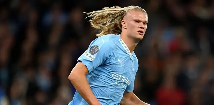 Erling Haaland, Clash of Clans, Manchester City, Barbarian King,