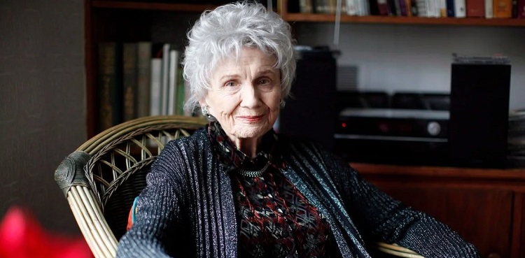 author alice munro dies