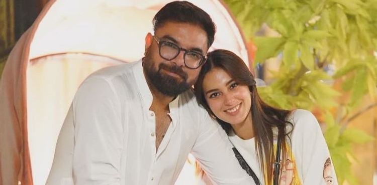 iqra aziz, yasir hussain, viral pictures