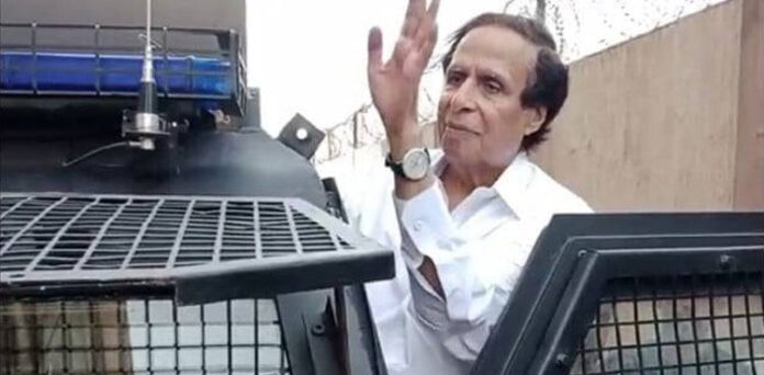 LHC clears Pervaiz Elahi from no-fly list