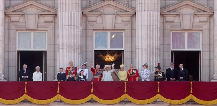 buckingham palace, balcony room