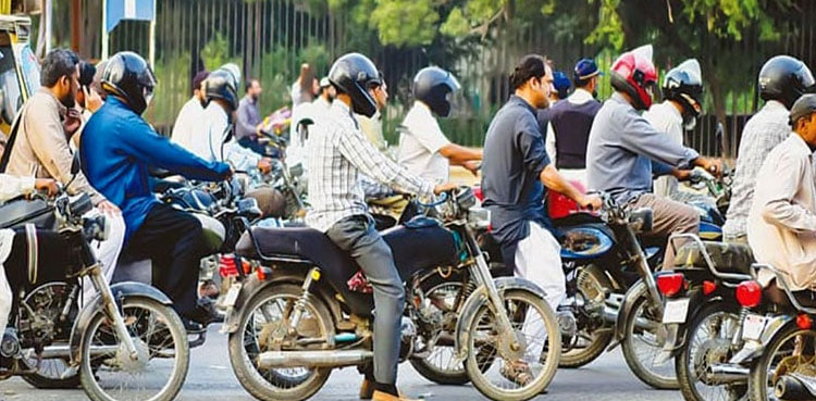 Bikers without helmet to pay Rs2,000 fine