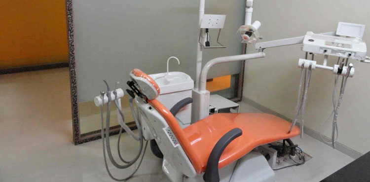 Citizen takes private clinic to court over substandard dental services