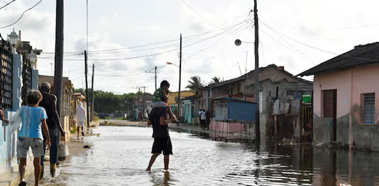 Hurricane Milton threatens to swamp Florida's insurance market