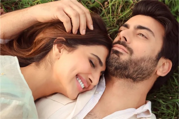 fawad khan, vaani kapoor, Abir Gulaal