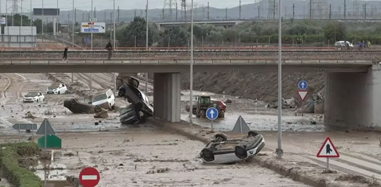 Spain recovery operation flash floods LIVE