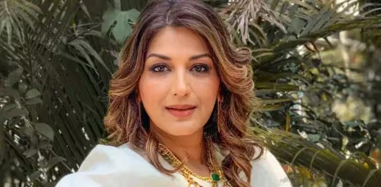 Sonali Bendre, Saroj Khan