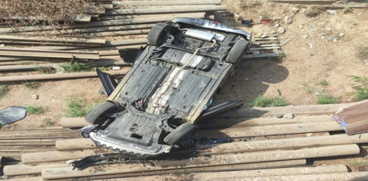 trailer, Car falls off bridge